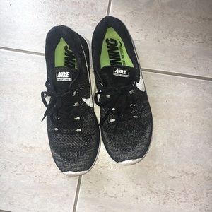 nike flyknit lunar 3